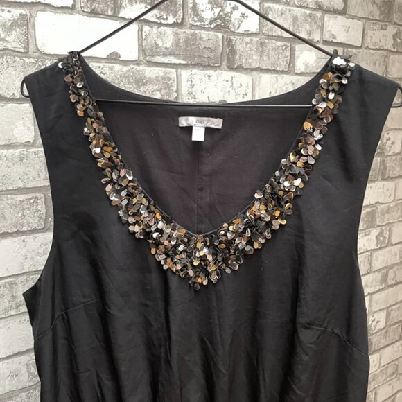 GAP Little Black Dress with sequins - Picture 2 of 6